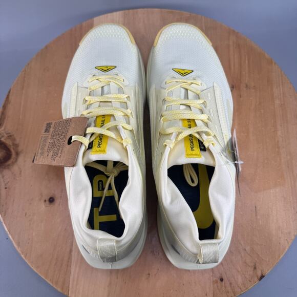 Nike Pegasus Trail 5 GORE-TEX Men's Size 13 Running Shoes Gold FQ0908-700 NEW - Picture 5 of 9